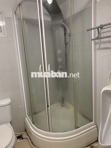 Bán căn hộ chung cư Lê Thị Riêng, Q10, thang máy, 62m2, 2pn, 3.2 tỷ