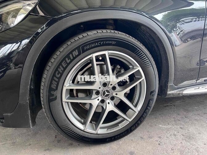 Mercedes-Benz GLC 200 2018 Đen SUV
