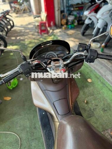 thanh lý Cặp HONDA PCX 2011 Vàng đồng xe đẹp zin