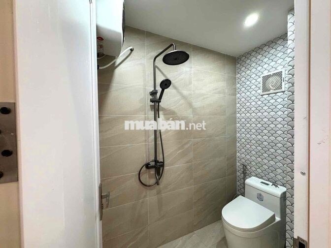 Cho Thuê 1 Căn Nhà Mặt Tiền trung tâm TP full nội thất. Giá cực tốt