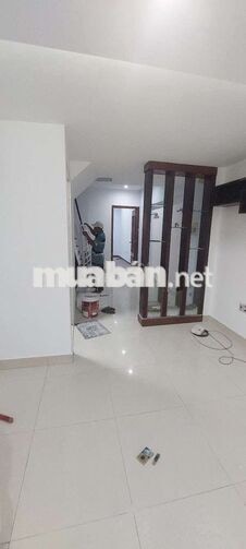 CHO THUÊ NHÀ MỚI 100% HẺM XE HƠI TRÁNH NGUYỄN THỊ THẬP Q7