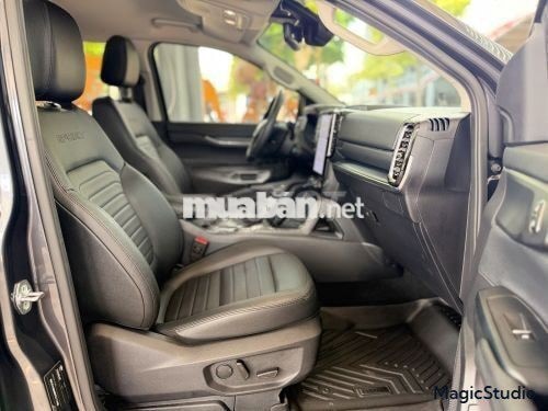 Xe Ford Everest Sport 2.0L 4x2 AT 2023