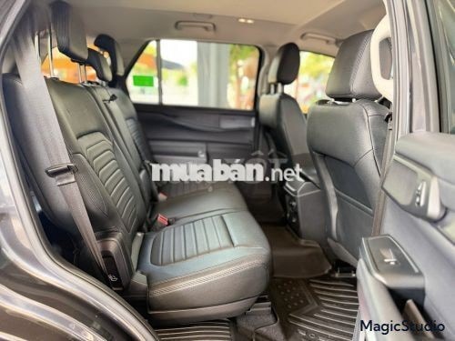 Xe Ford Everest Sport 2.0L 4x2 AT 2023