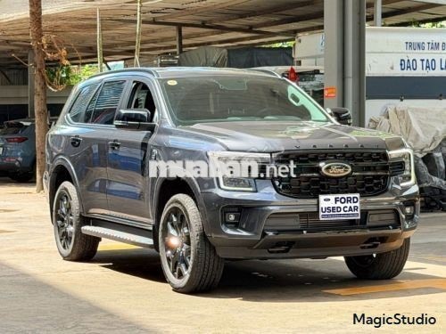 Xe Ford Everest Sport 2.0L 4x2 AT 2023