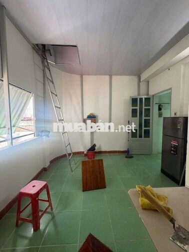 Phòng giá 1 người ở, kg nhận 3tr/tháng hẻm 331 Lê Hồng Phong, Quận 10.
