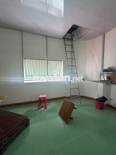 Phòng giá 1 người ở, kg nhận 3tr/tháng hẻm 331 Lê Hồng Phong, Quận 10.