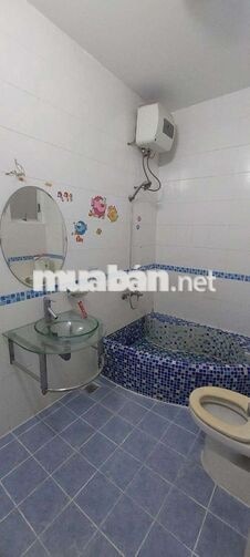 CHO THUÊ NHÀ MỚI 100% HẺM XE HƠI TRÁNH NGUYỄN THỊ THẬP Q7