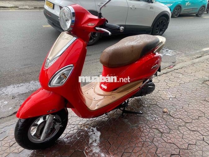 SYM Attila Venus 125 Fi đỏ biển số VIP