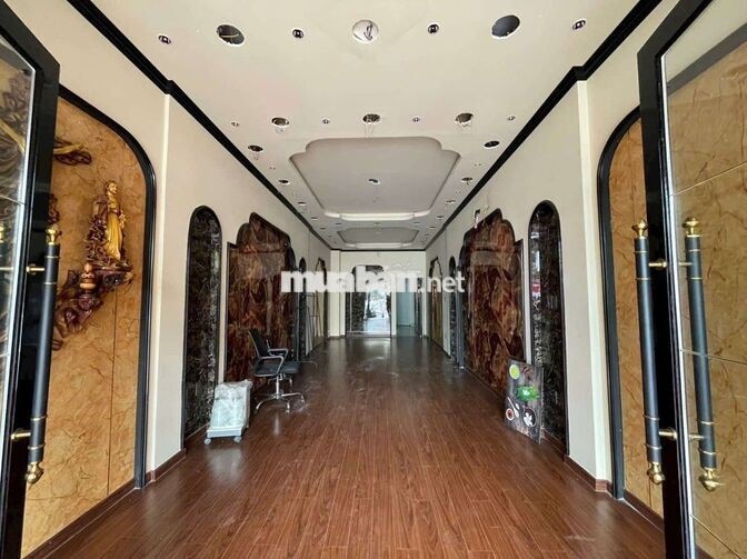 NHÀ 4X25. 4 LẦU. MẶT TIỀN NGUYỄN VĂN LƯỢNG GẦN ST LOTTE