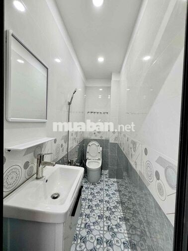 ✨trống sẵn studio tách bếp full nội thất ban công lớn ở trung tâm Q8