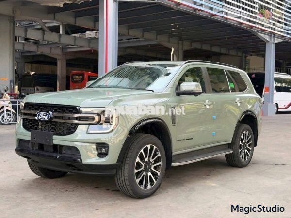 Ford Everest Platinum 2.0L 4x2 AT 2026 - 1 Tỷ 265