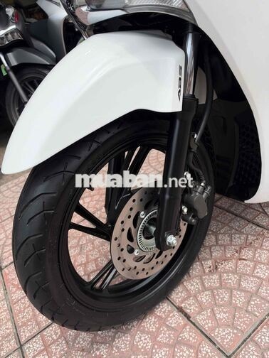 Honda SH 150i ABS 2018 Trắng Đen BSTP Chính Chủ