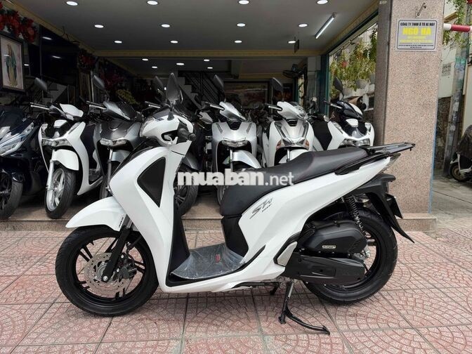 Honda SH 150i ABS 2018 Trắng Đen BSTP Chính Chủ