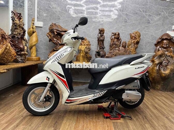 Honda Lead 125Fi chính chủ bstp dàn áo nguyên keo