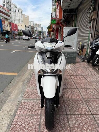 Honda SH 150i ABS 2018 Trắng Đen BSTP Chính Chủ
