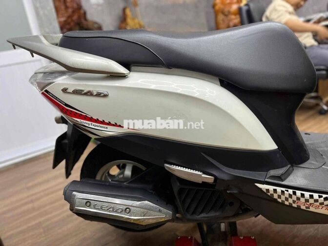 Honda Lead 125Fi chính chủ bstp dàn áo nguyên keo