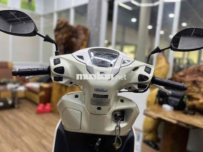 Honda Lead 125Fi chính chủ bstp dàn áo nguyên keo