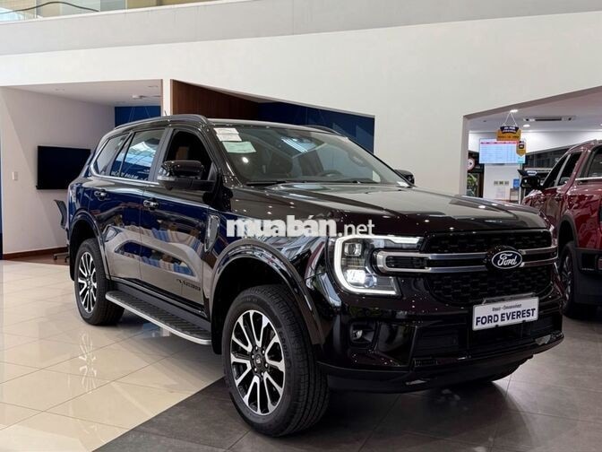 Ford Everest Platinum 2.0L 4x4 AT 2026 - 1 Tỷ 335