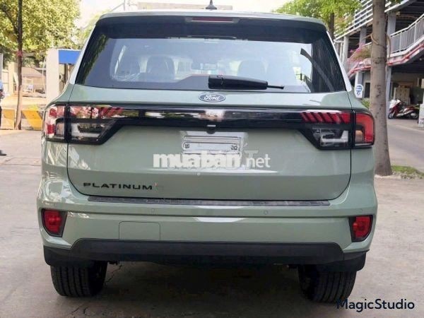 Ford Everest Platinum 2.0L 4x2 AT 2026 - 1 Tỷ 265