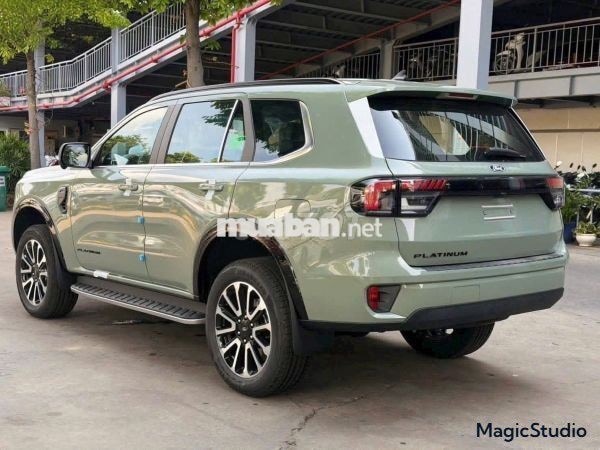 Ford Everest Platinum 2.0L 4x2 AT 2026 - 1 Tỷ 265