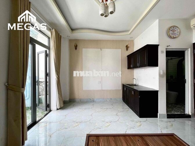 Căn hộ studio ban công siêu thoáng mát