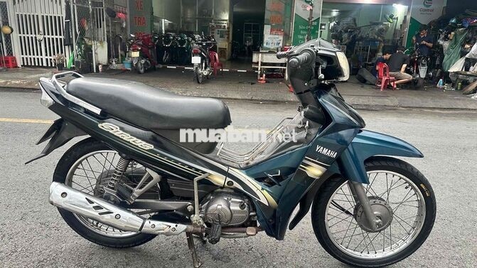 Yamaha Sirius Xăng cơ Xanh đen