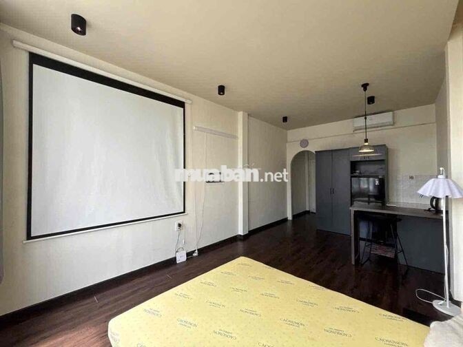 Cho thuê căn hộ full nội thất, cửa sổ lớn – Bà Hạt, TP.HCM