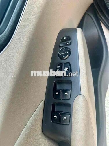 Hyundai Accent 2022 ATH đặc biệt Trắng 58030 km