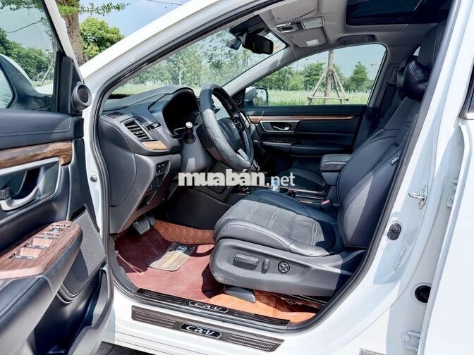 Honda CR-V 1.5L Turbo Sensing 2023 nhỉnh 5 vạn