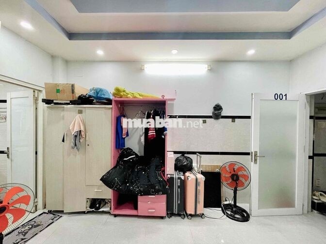 CHO THUÊ PHÒNG STUDIO RỘNG 30m2 MÁY GIẶT RIÊNG ĐI BỘ TỚI UEH CƠ SỞ B