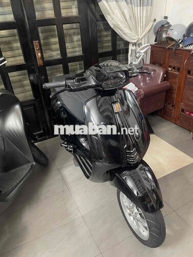Piaggio Vespa Sprint Đen