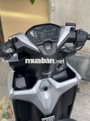 Vario 150cc 2018 26000km bạc poscher, máy zin 100%