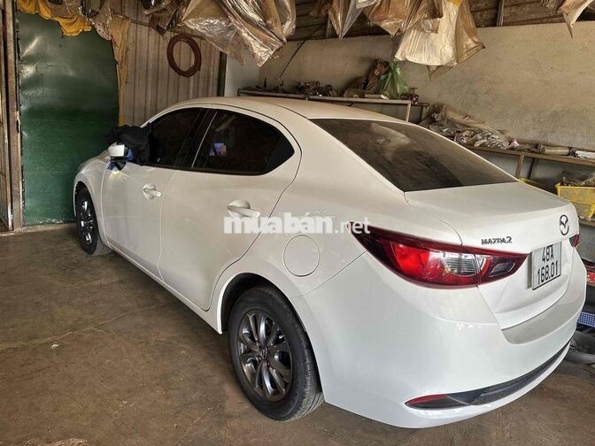 Mazda Mazda 2 Trắng 31281 km