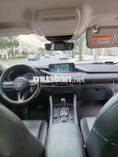 Mazda Mazda 3 Luxury 2022 4 vạn Đỏ