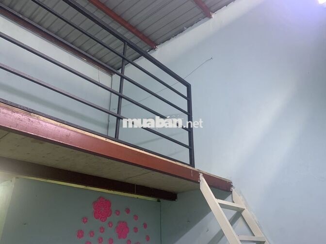 Giảm giá cho thuê nhanh - Phòng trọ có gác, sạch sẽ, giờ giấc tự do