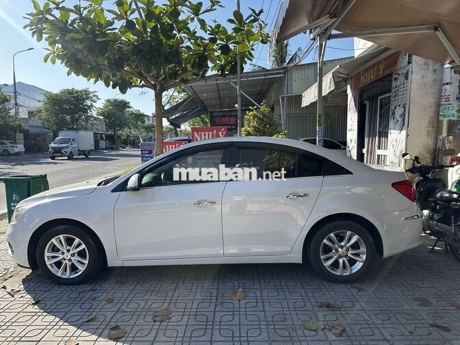 Chevrolet Cruze 2017 Số sàn Trắng