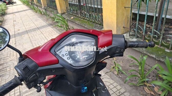 Honda Wave S 110 đỏ