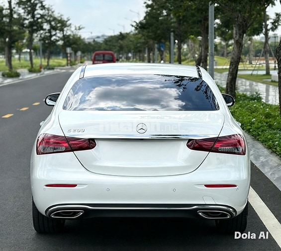 Bán xe Mercedes-Benz E200 Exclusive, còn bảo hành chính hãng 