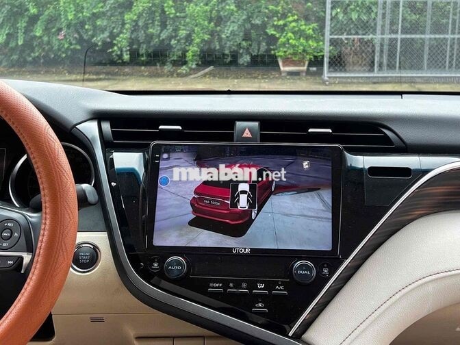 Toyota Camry 2.0G 2020 Đỏ Tự động