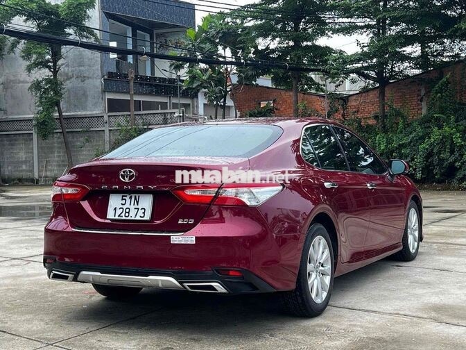 Toyota Camry 2.0G 2020 Đỏ Tự động