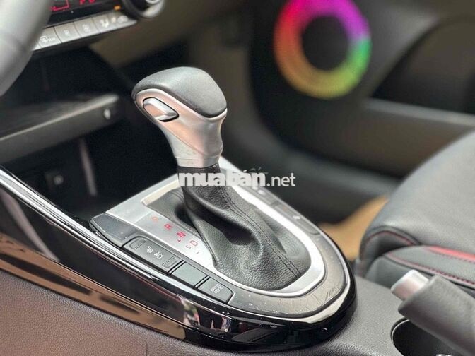 Kia K3 Premium 2024 Trắng 5.000km