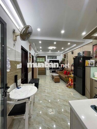 BÁN CĂN HỘ 62 BÀ HOM – QUẬN 6 - DT 60M2 - 2PN - 2WC - GIẾNG TRỜI THOÁN