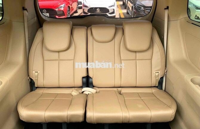 KIA Sedona 2.2 DATH 2020 90.000 km Đen