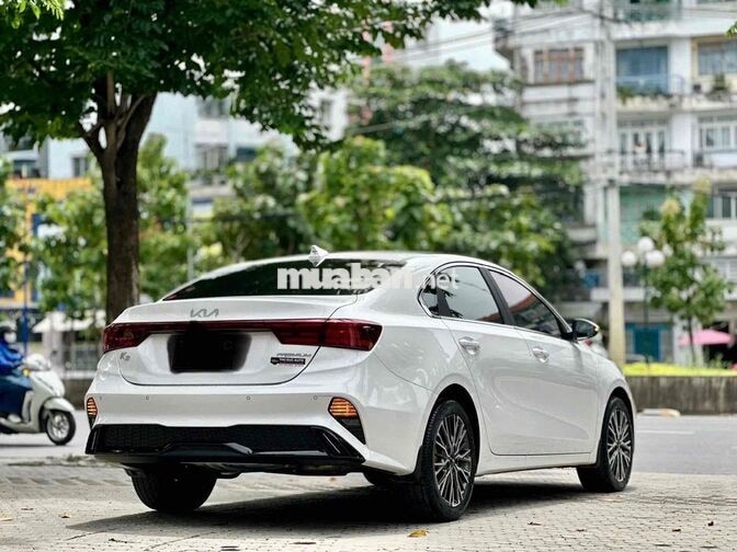 Kia K3 Premium 2024 Trắng 5.000km
