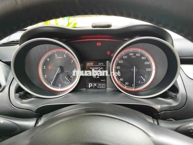 Suzuki Swift 2019 Trắng 50.000 km