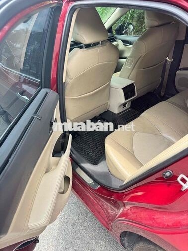 Toyota Camry 2020 2.5Q - 159000 km