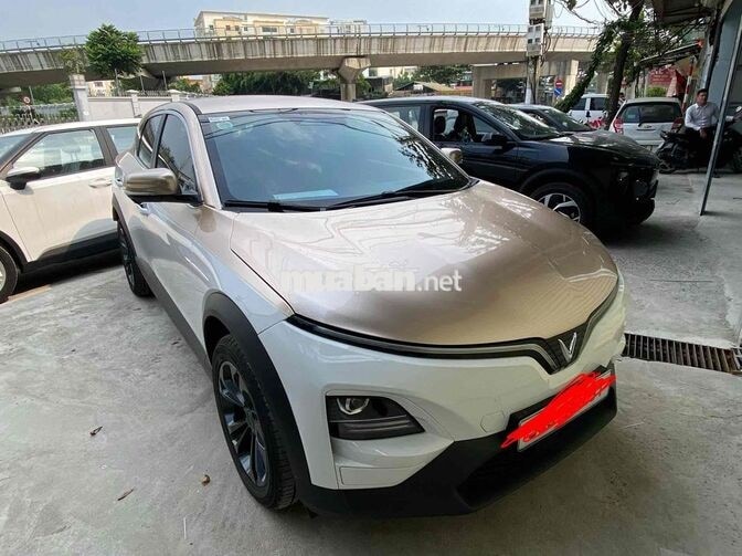 Vinfast VF6 Plus Trắng, Vàng đồng Mới