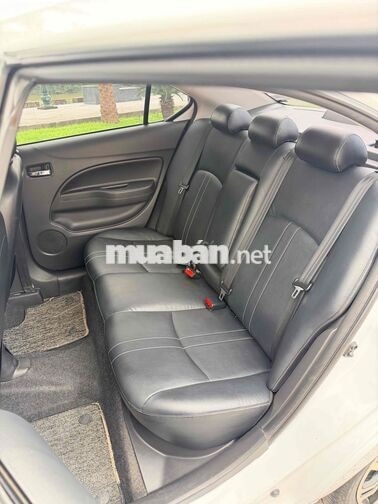 Mitsubishi Attrage 1.2 CVT 2020 Trắng 68.000 km