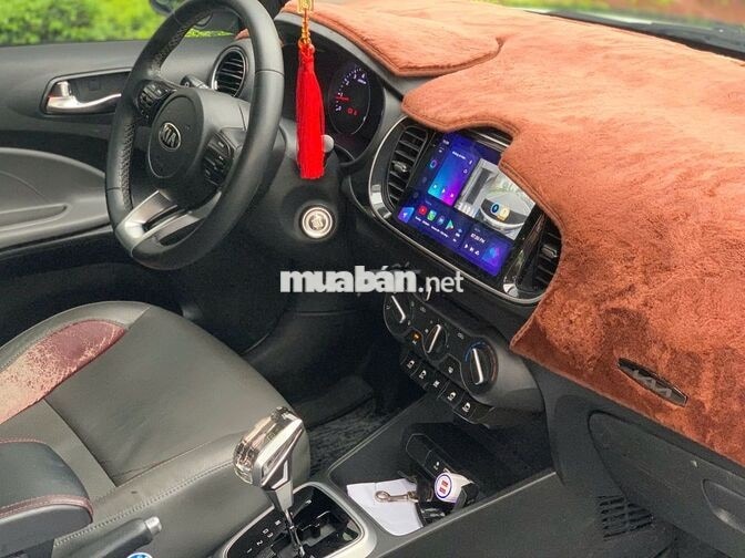 Kia Soluto 1.4 AT Luxury 2020 Trắng