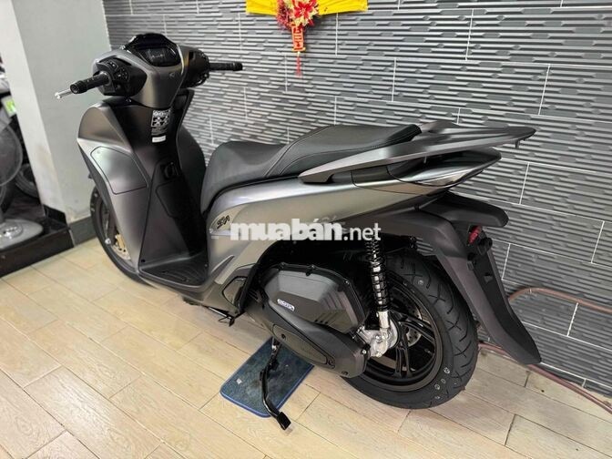 Honda SH160 ABS 2026 Xám 5.000 km Bstp